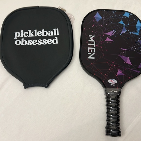 Pickleball covers-a set of 4 - Picture 6 of 10